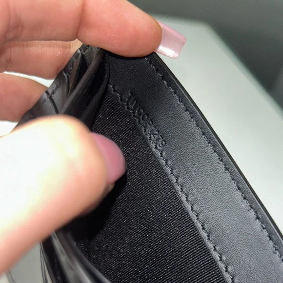 Burberry Black International Bifold Wallet w COA - Picture 2 of 10